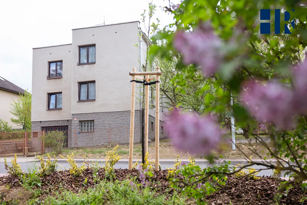 Prodej rodinného domu 231 m², pozemek 630 m²